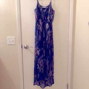 LUSH Hi-Lo Blue print Maxi Dress